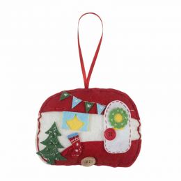 Felt Kit | Christmas Caravan