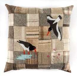 Quilting Antics Pattern | Low Tide Cushion