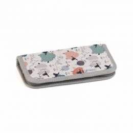 Crochet Case: Empty: Knit Happens